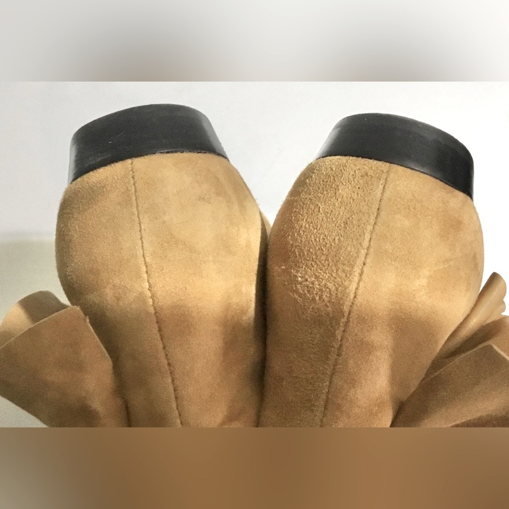Unique Designer J.W. Anderson 🇮🇹 Ruffle Suede Ankle Booties - Picture 12 of 16